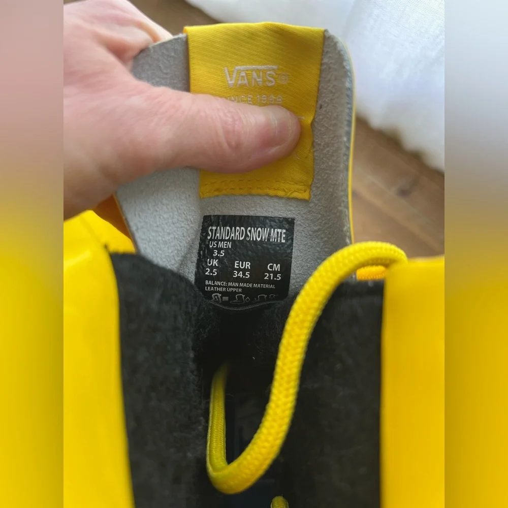 VANS X Tierra Whack U Standard Snow Boot In Cyber Yellow Mens 3.5 New